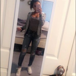 Meet your Posher, Samantha